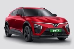 VinFast VF7