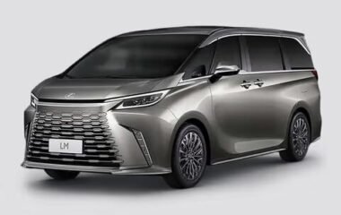 Lexus LM